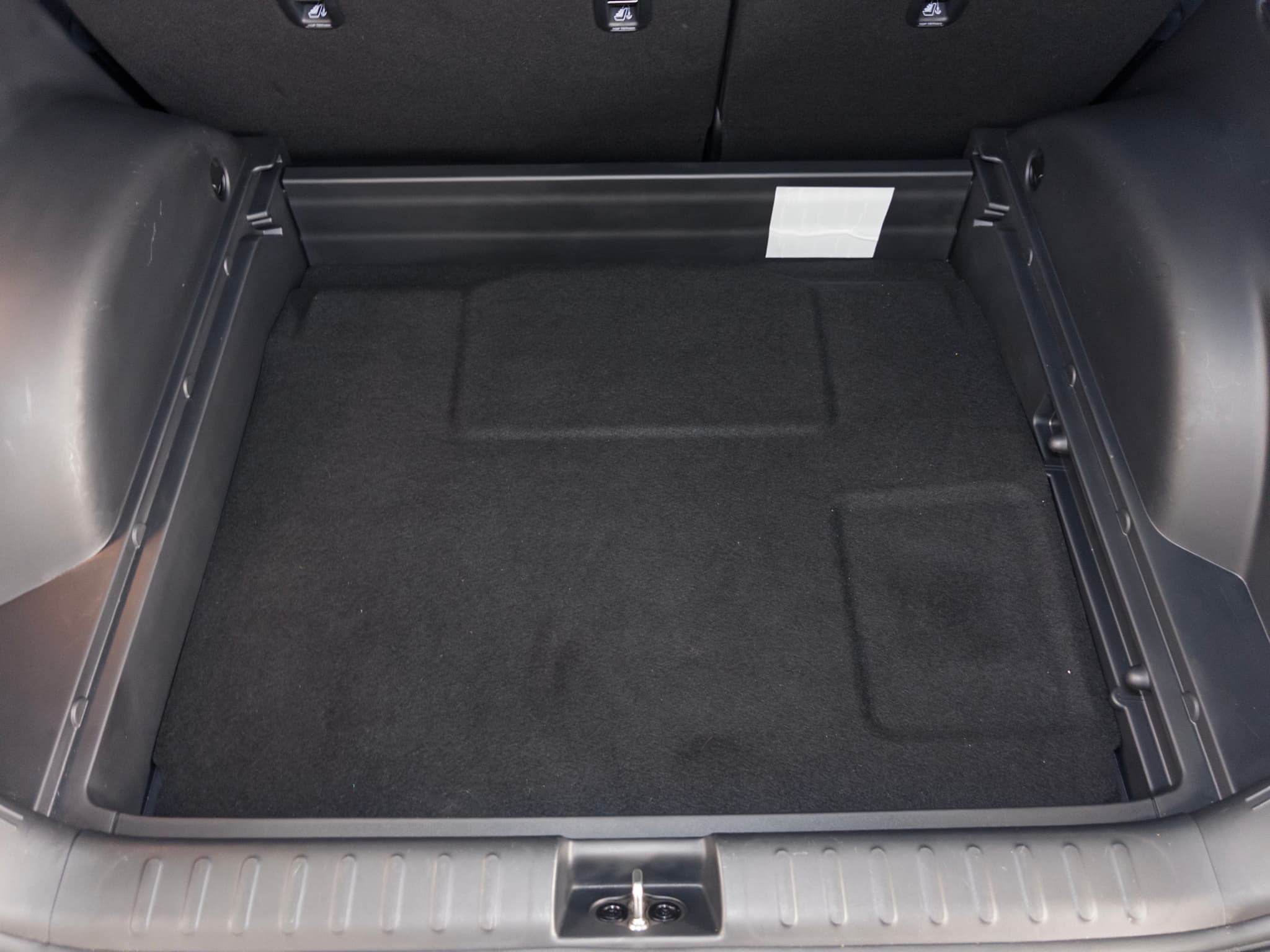 2024 Hyundai IONIQ 5 view 28