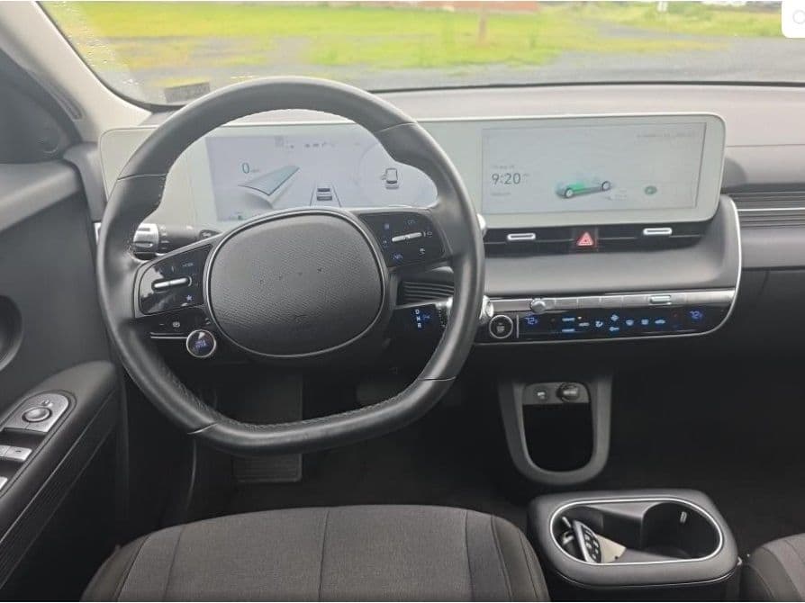 2024 Hyundai IONIQ 5 view 5