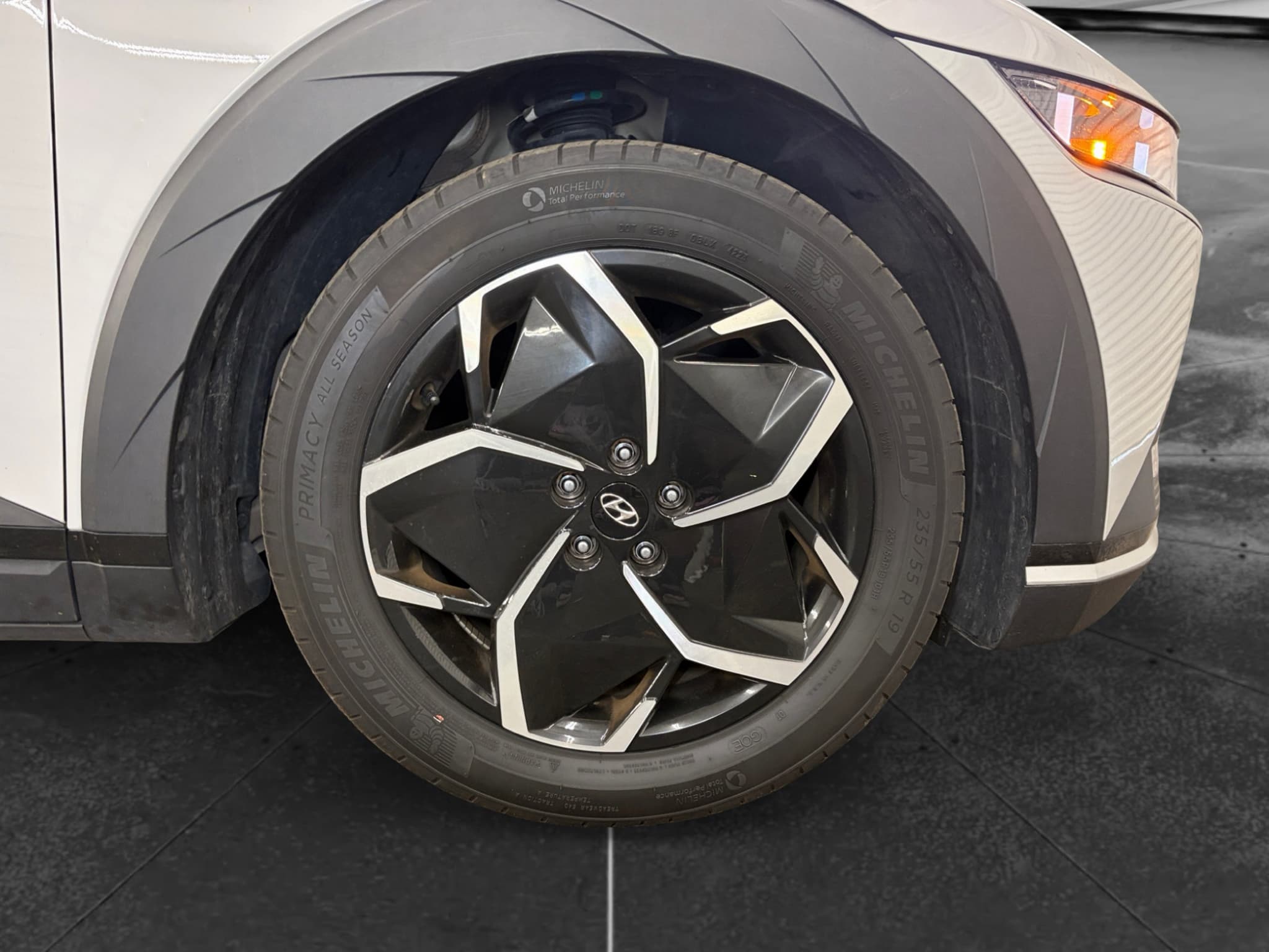 2024 Hyundai IONIQ 5 view 35