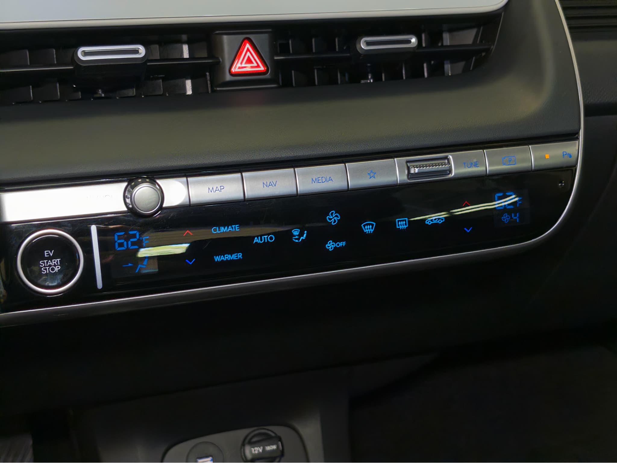 2024 Hyundai IONIQ 5 view 15