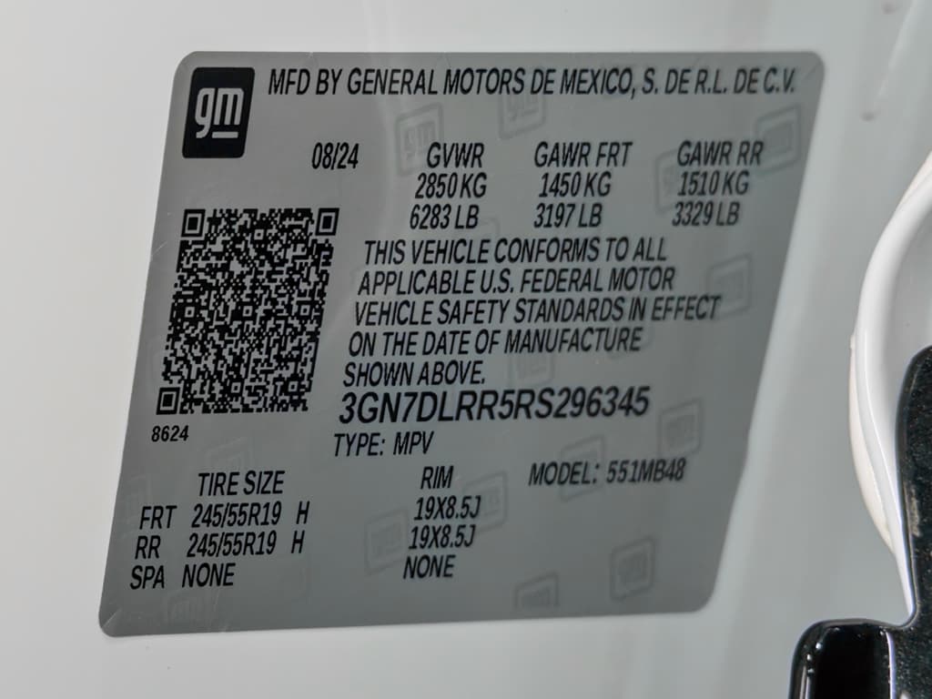2024 Chevrolet Equinox EV view 28