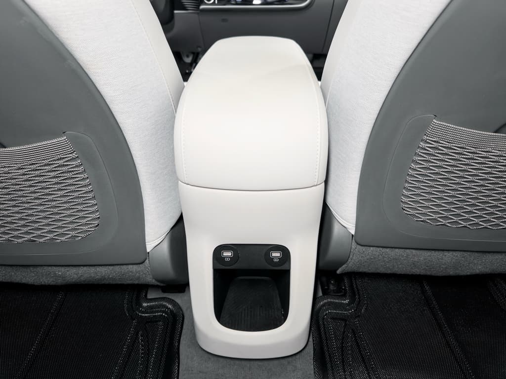 2024 Hyundai IONIQ 5 view 22