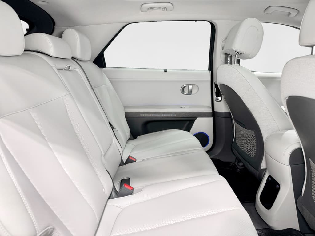 2024 Hyundai IONIQ 5 view 24