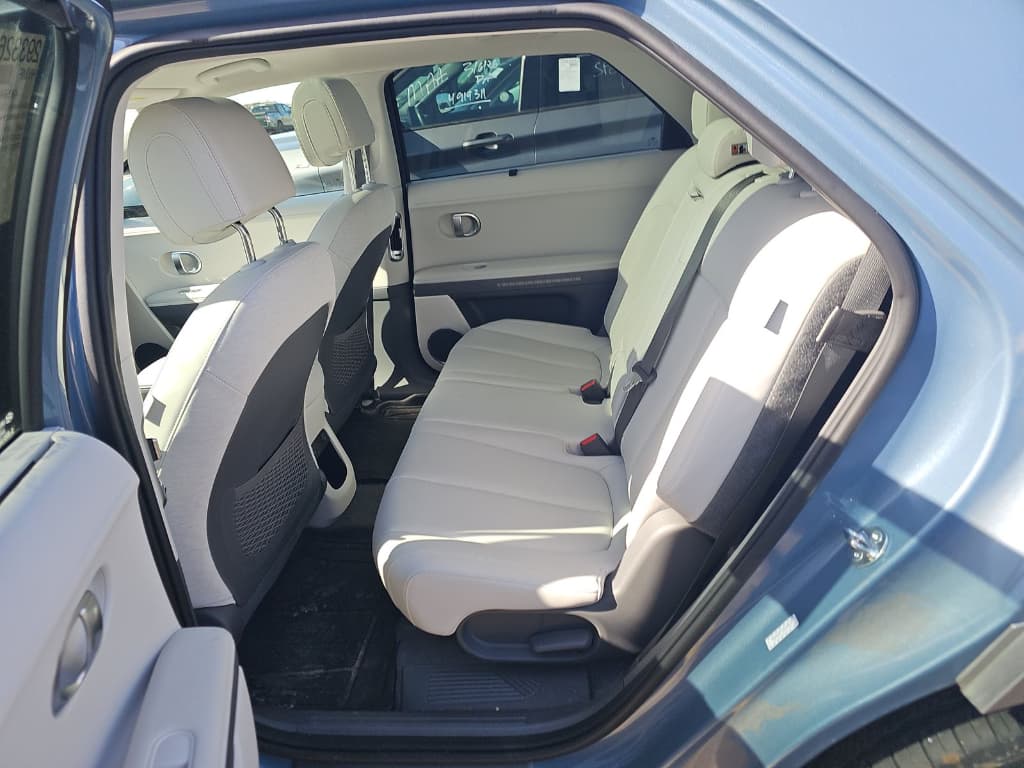 2024 Hyundai IONIQ 5 view 6
