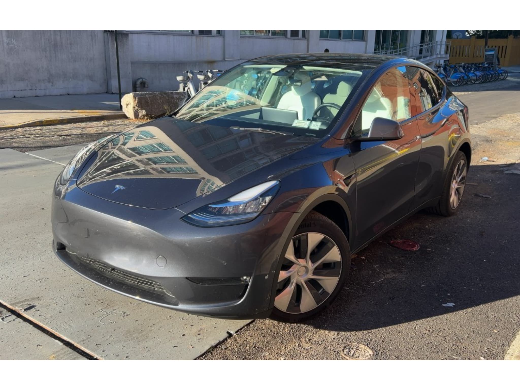 2021 Tesla Model Y view 1