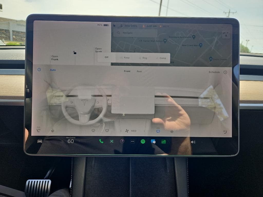 2021 Tesla Model Y view 11