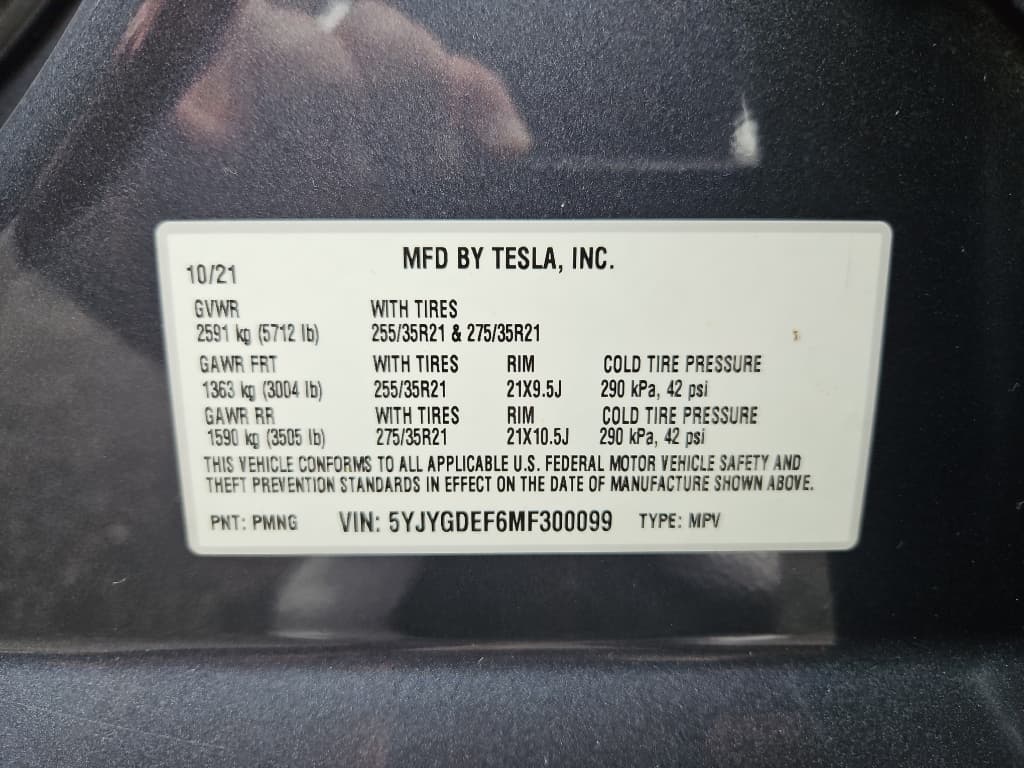 2021 Tesla Model Y view 23