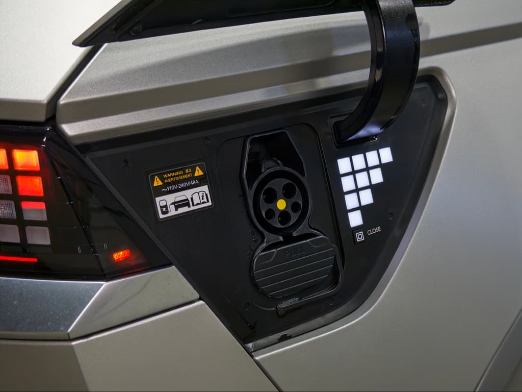 2024 Hyundai IONIQ 5 view 5