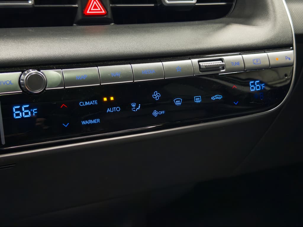 2024 Hyundai IONIQ 5 view 15