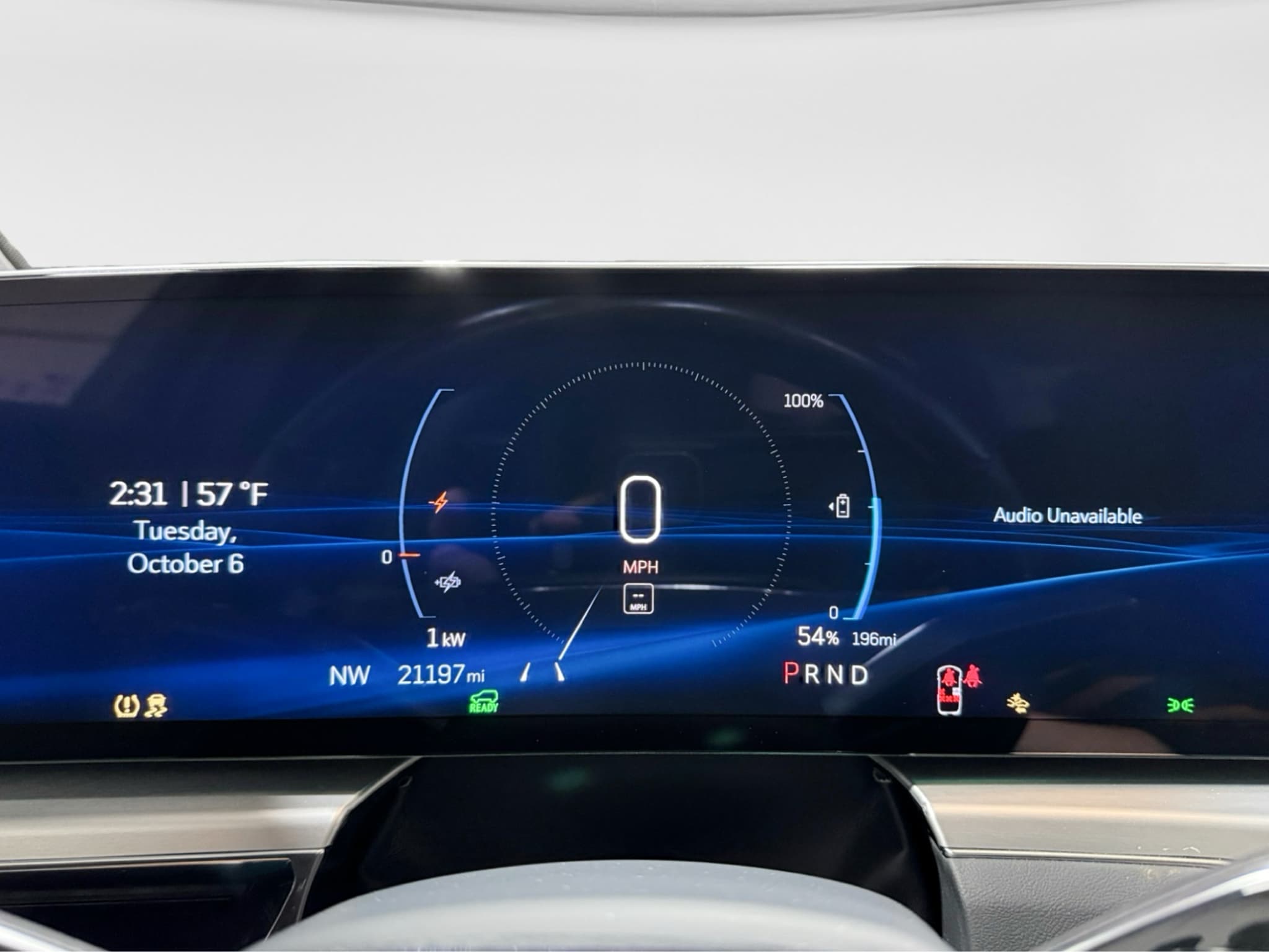 2025 Cadillac Lyriq view 9