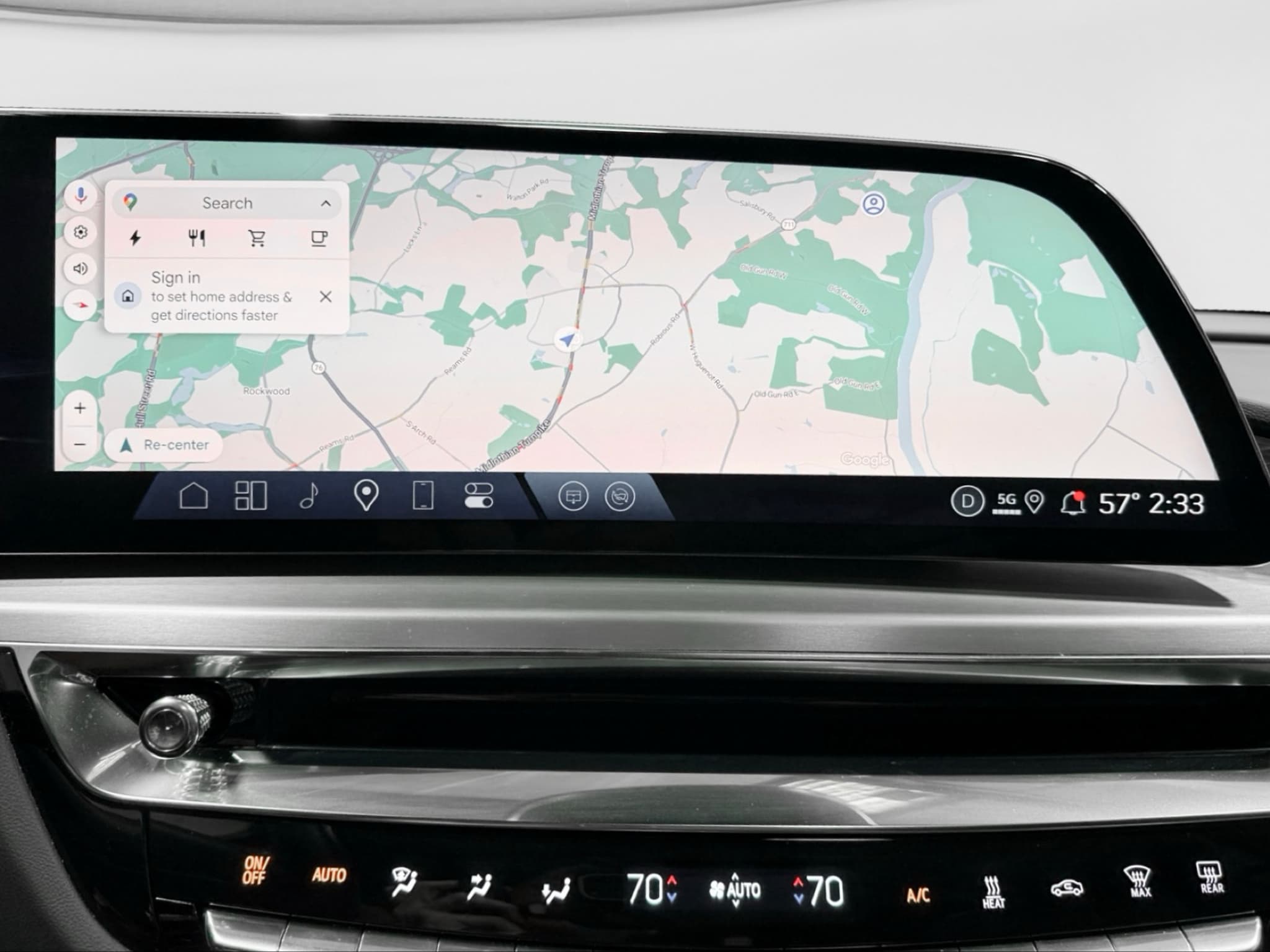 2025 Cadillac Lyriq view 10
