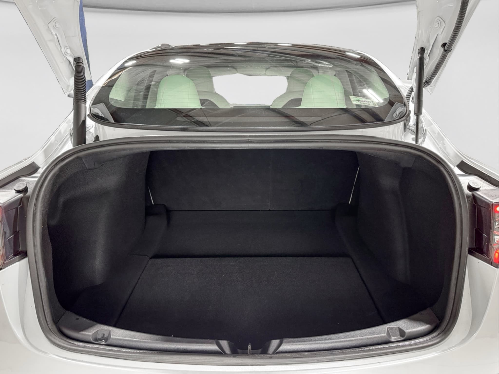 2022 Tesla Model 3 view 25