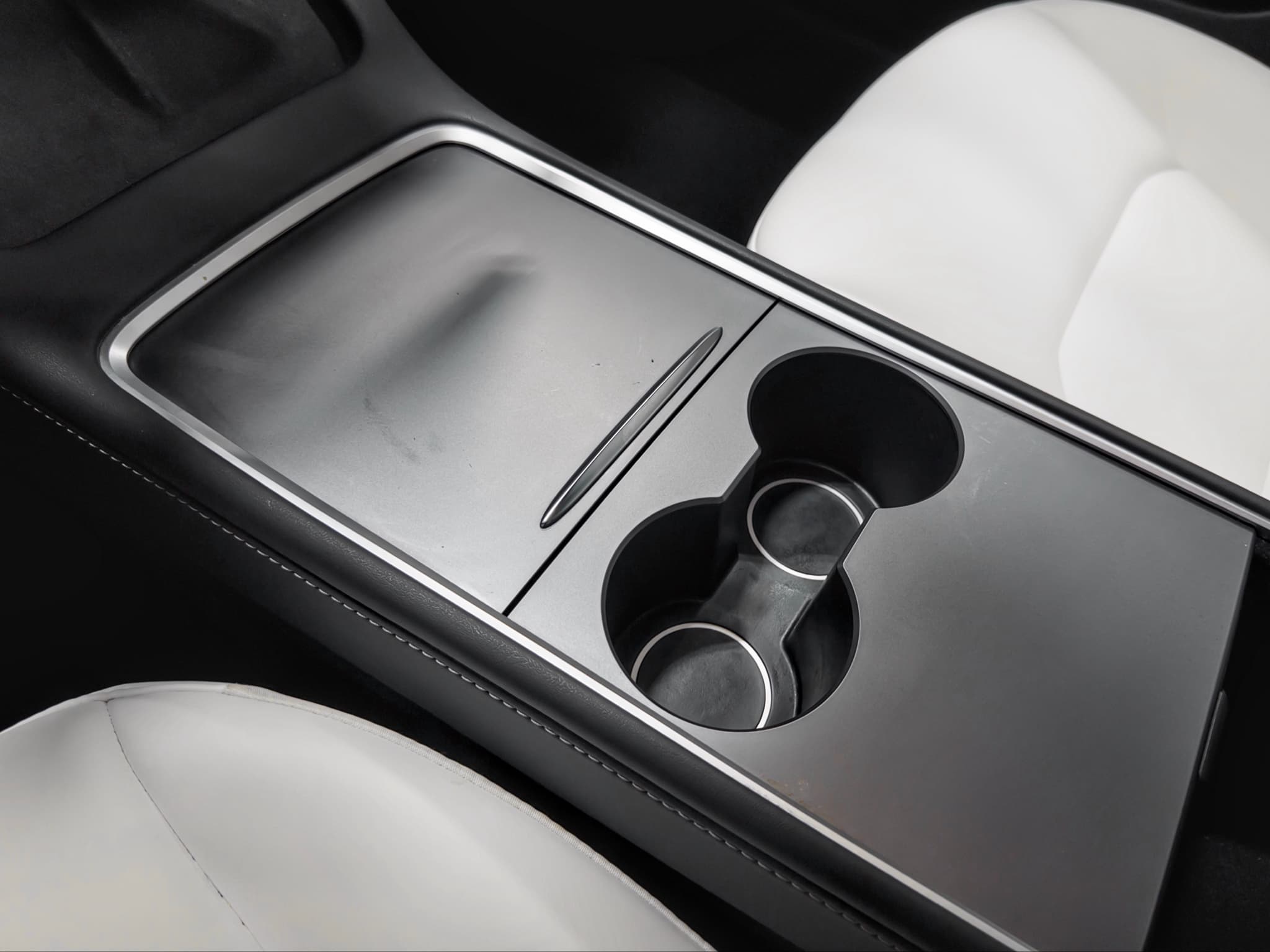 2022 Tesla Model 3 view 17