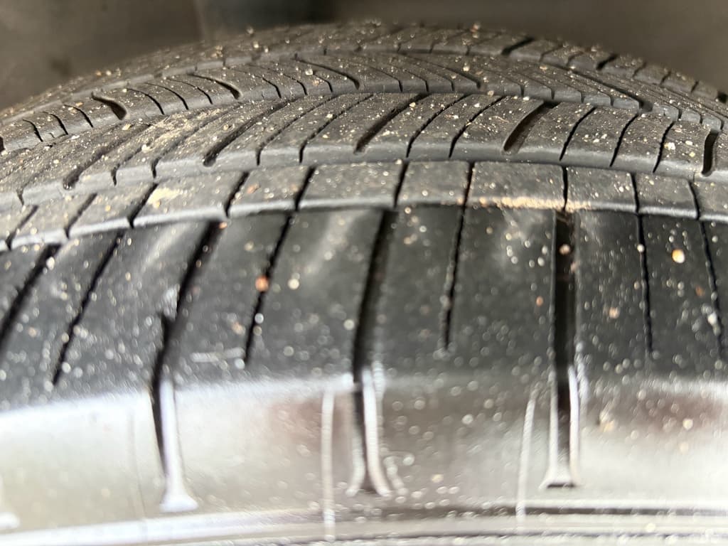 2020 Nissan LEAF view 31