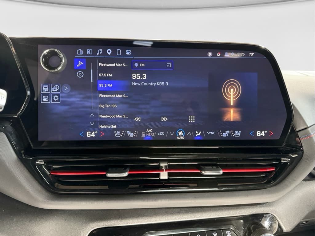 2024 Chevrolet Silverado EV view 13