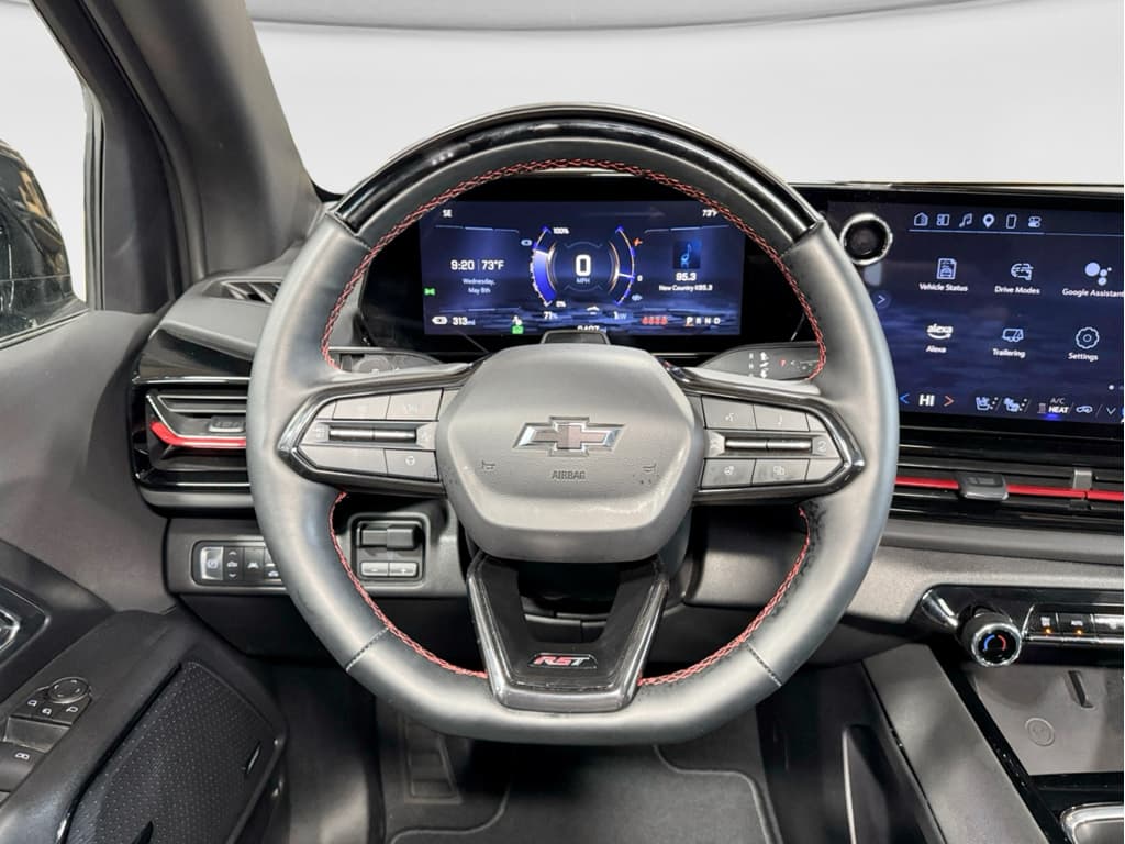 2024 Chevrolet Silverado EV view 9