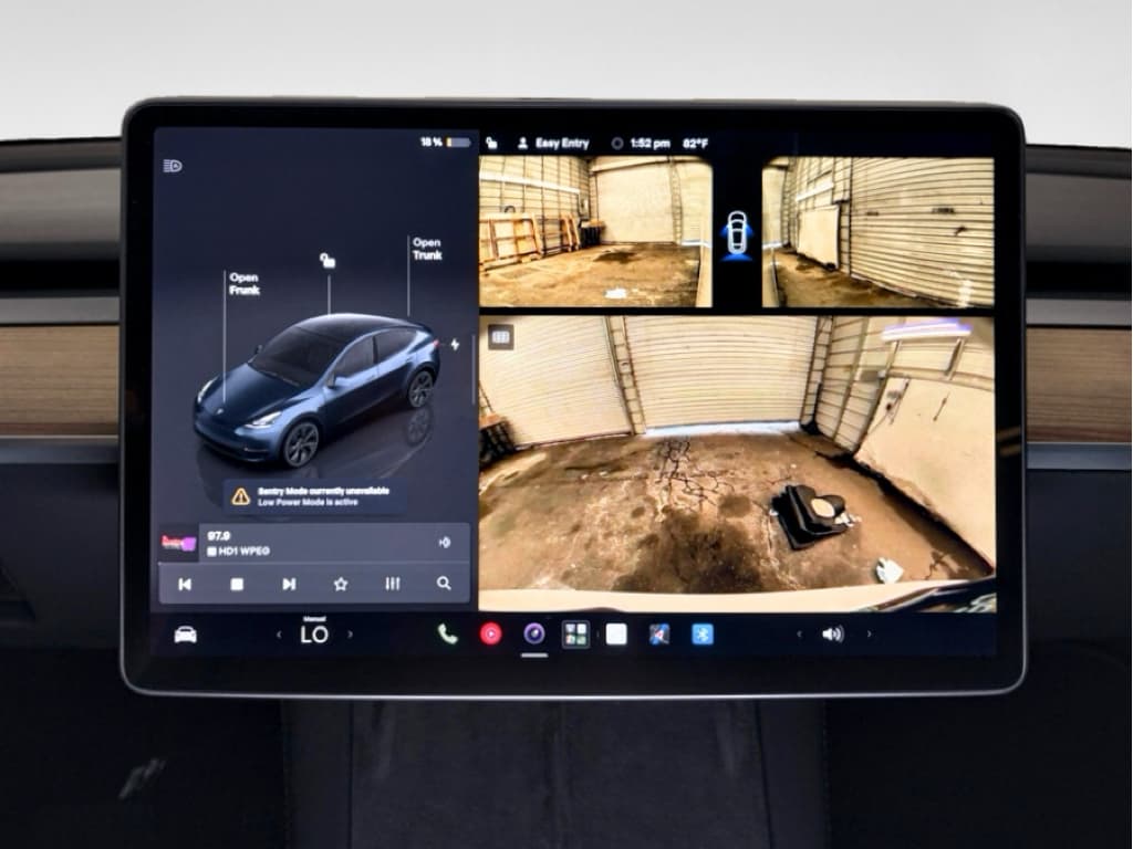 2024 Tesla Model Y view 13