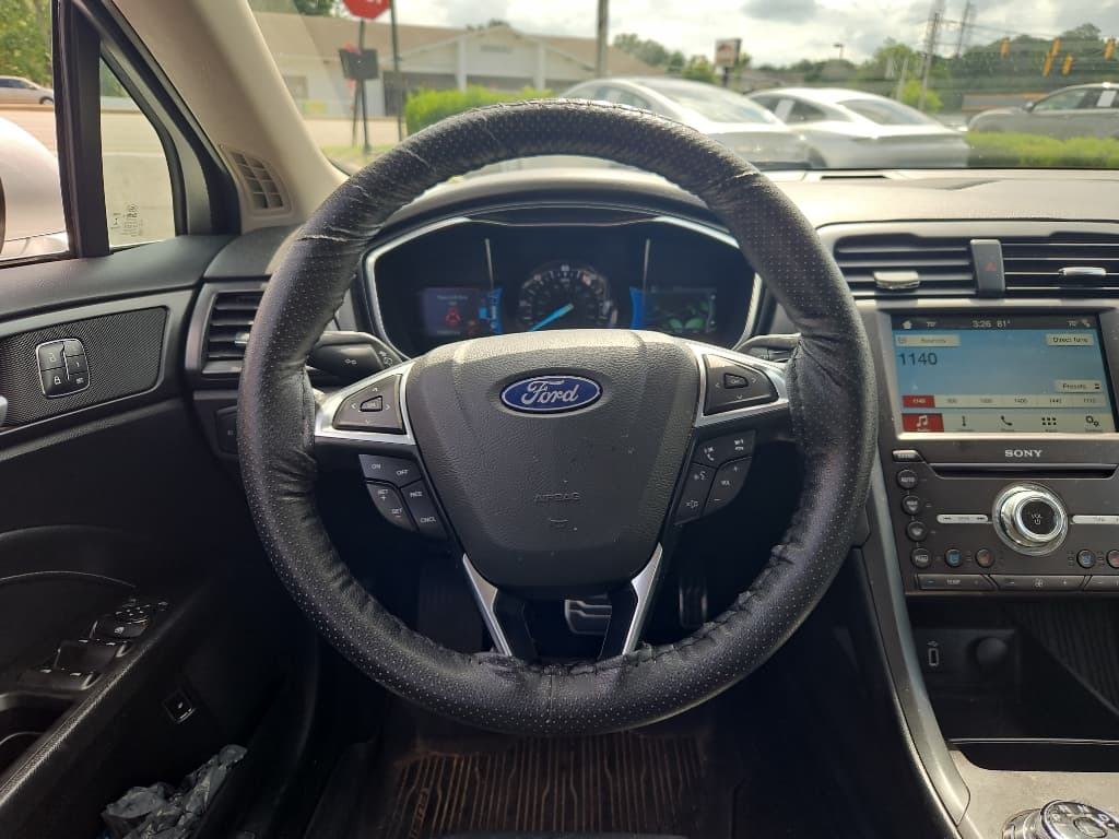2013 Ford Fusion Energi view 7