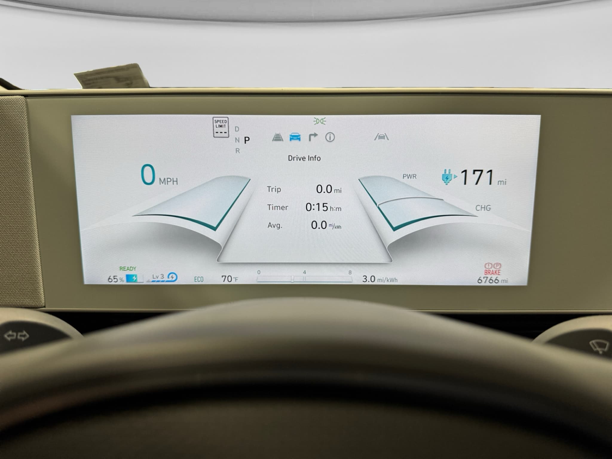 2024 Hyundai IONIQ 5 view 9
