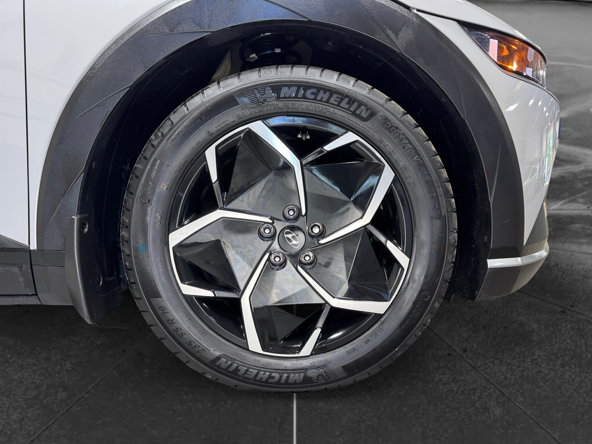 2024 Hyundai IONIQ 5 view 37
