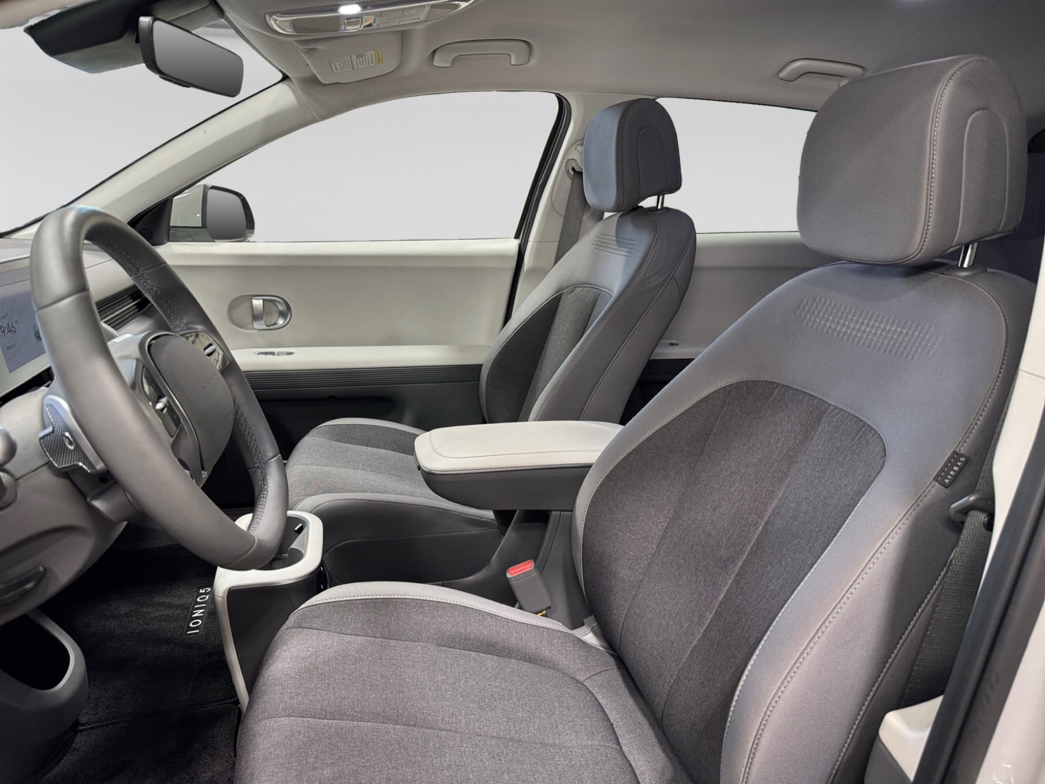 2024 Hyundai IONIQ 5 view 17