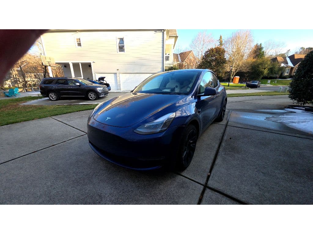 2024 Tesla Model Y view 1
