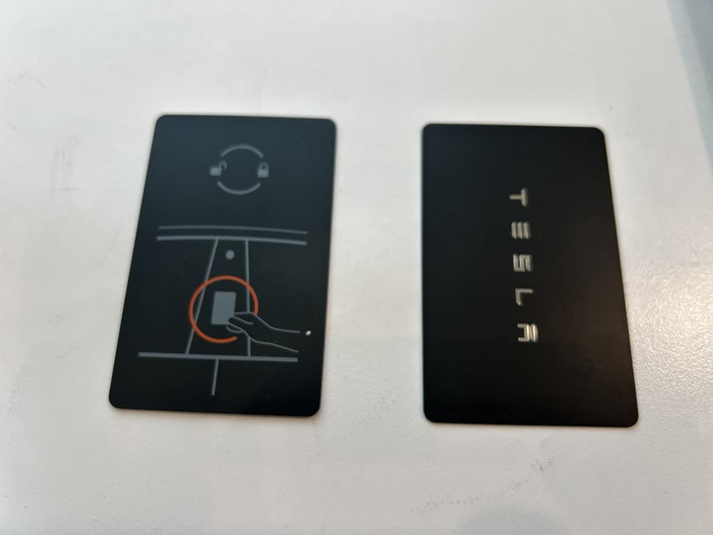 2022 Tesla Model 3 view 17