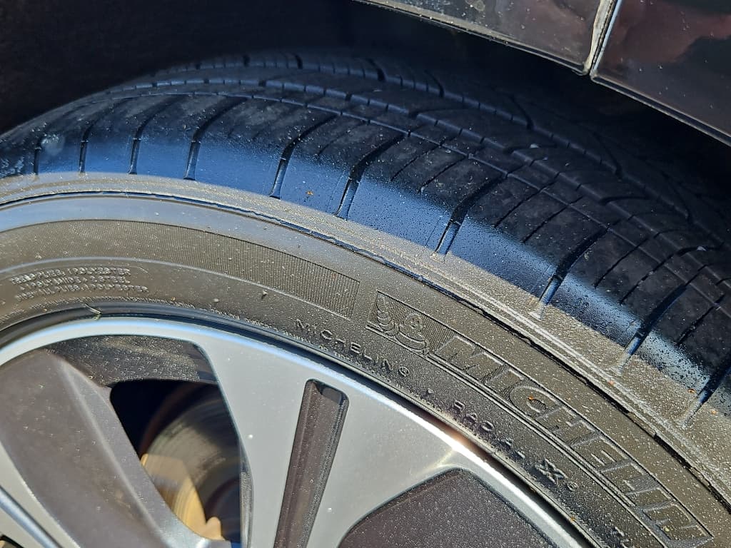 2019 Nissan LEAF view 31