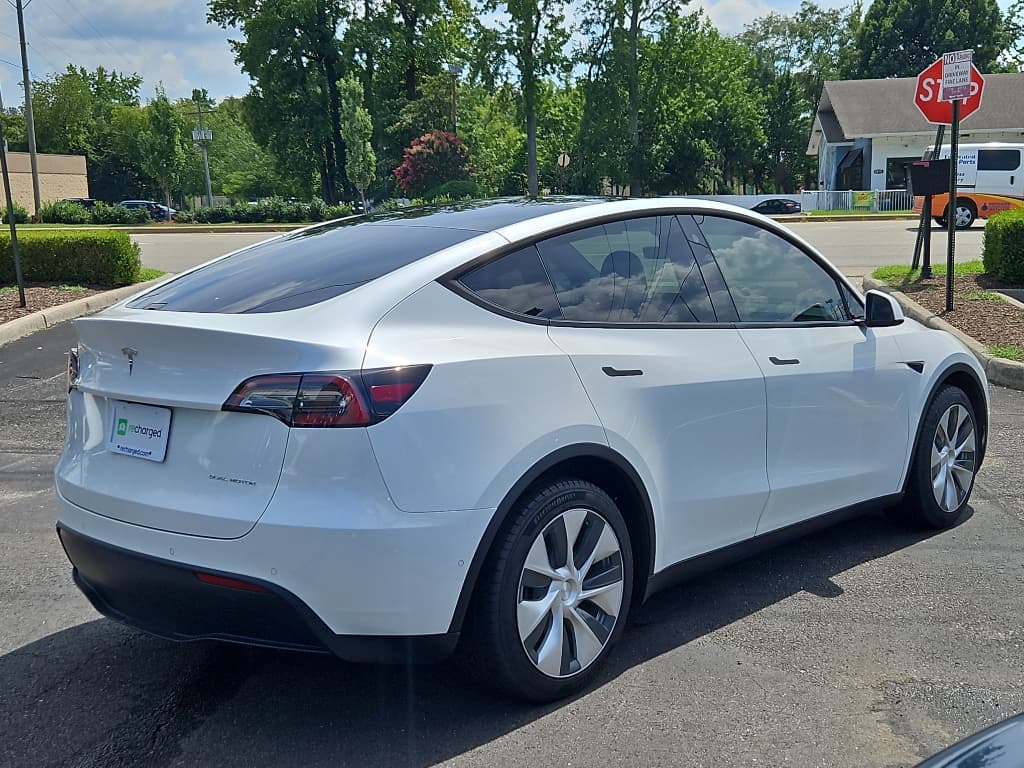 2022 Tesla Model Y view 3