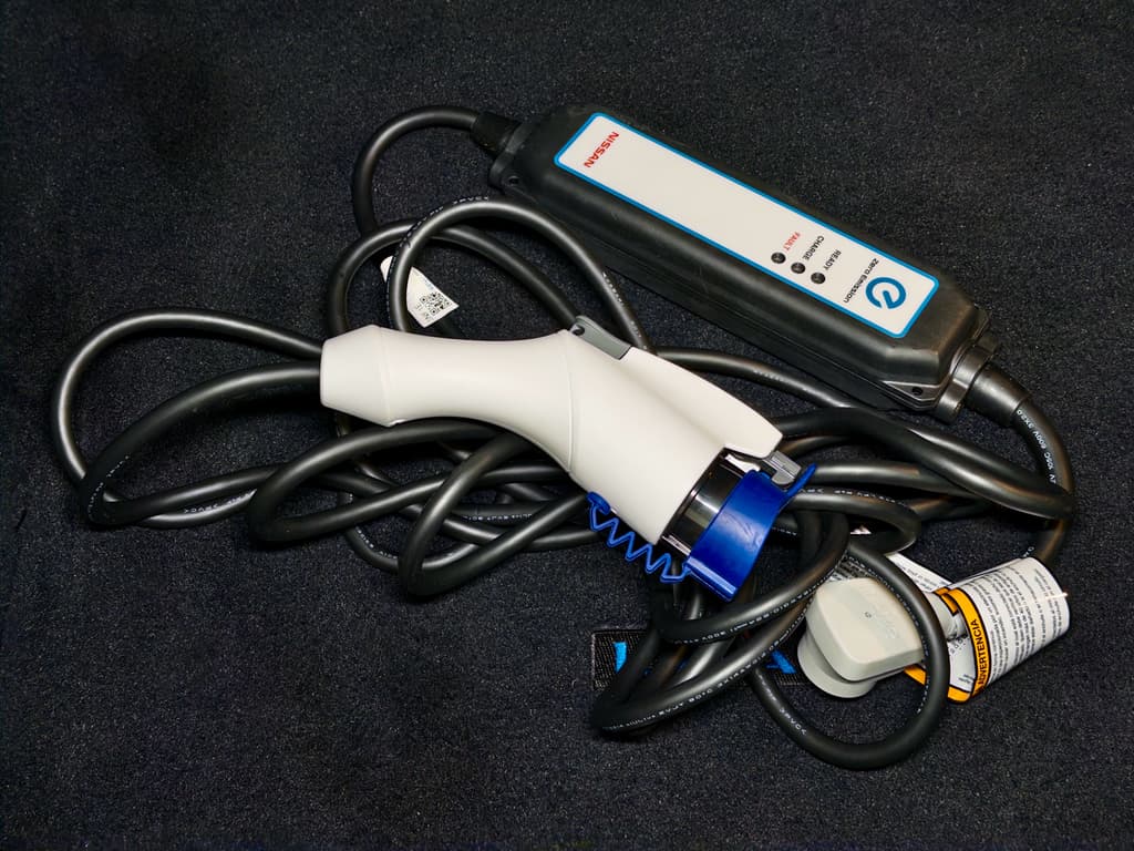 2018 Nissan LEAF view 6