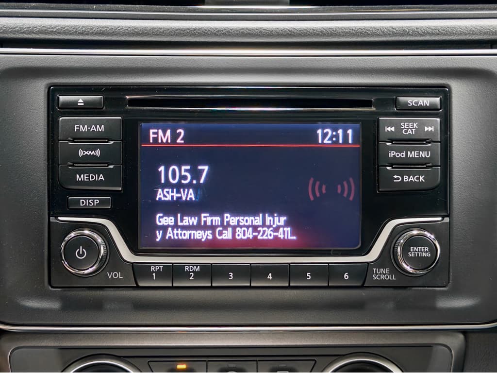 2018 Nissan LEAF view 11