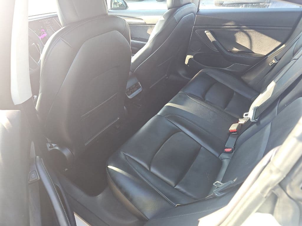 2022 Tesla Model 3 view 8