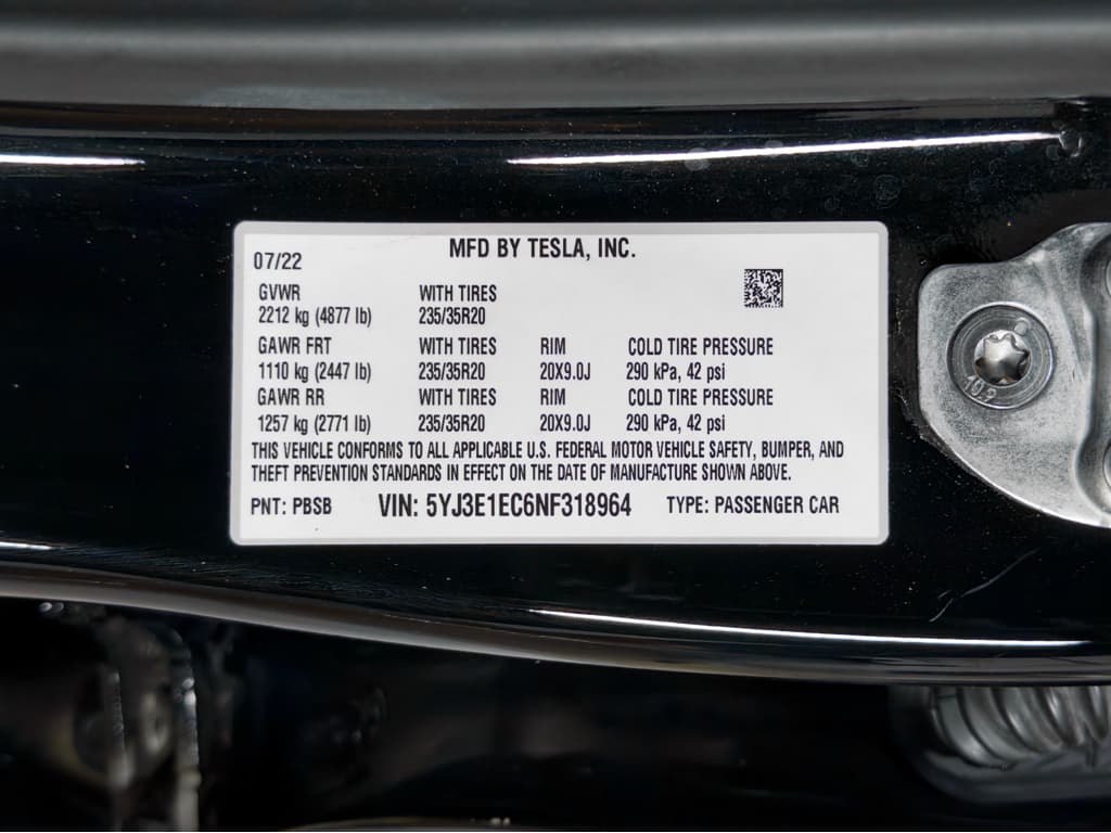 2022 Tesla Model 3 view 26