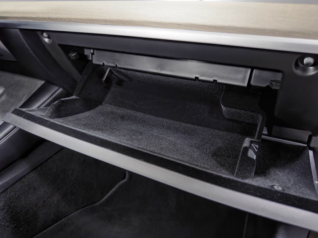 2022 Tesla Model 3 view 19