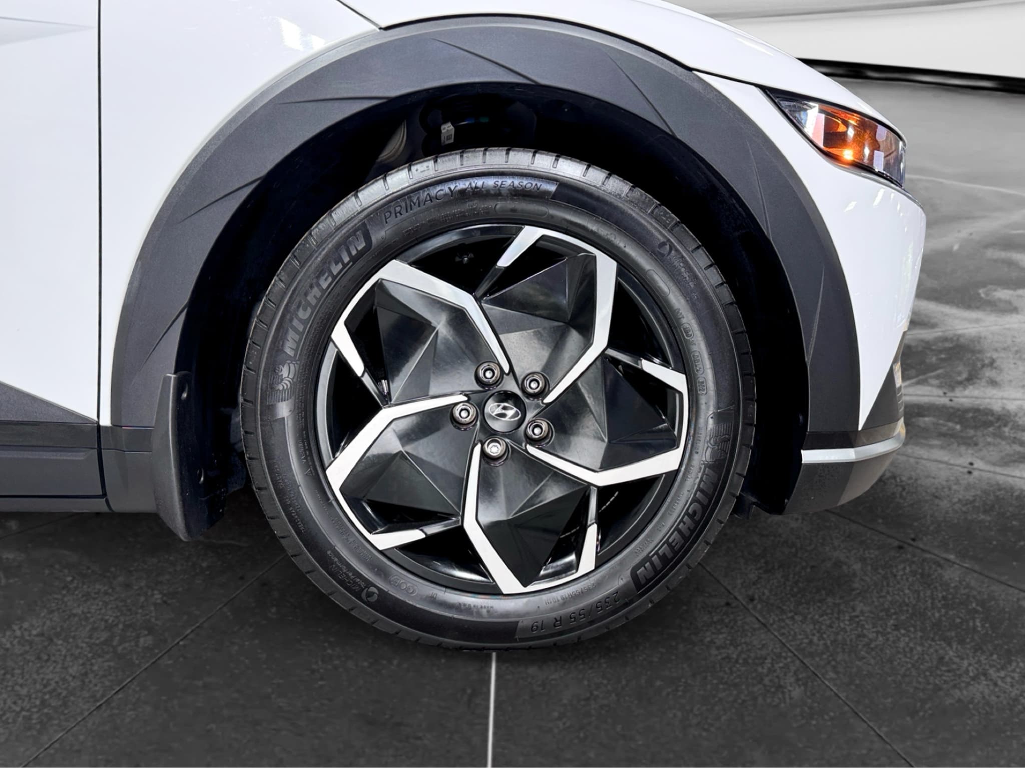 2024 Hyundai IONIQ 5 view 38