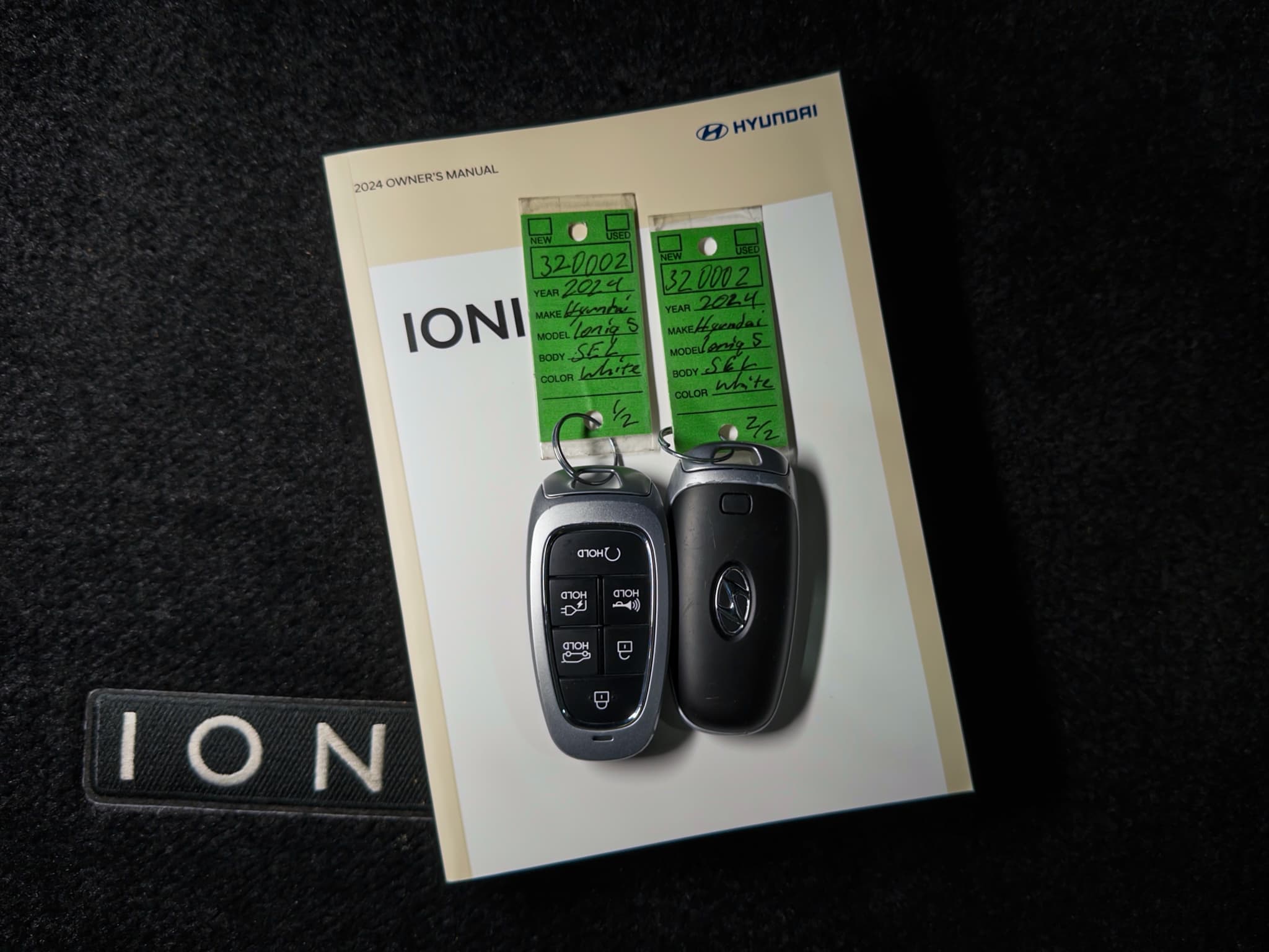 2024 Hyundai IONIQ 5 view 24