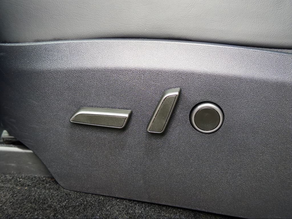 2025 Tesla Model Y view 6