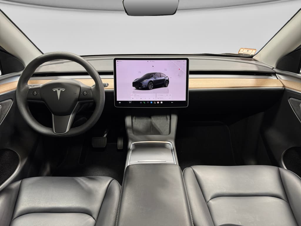 2025 Tesla Model Y view 15