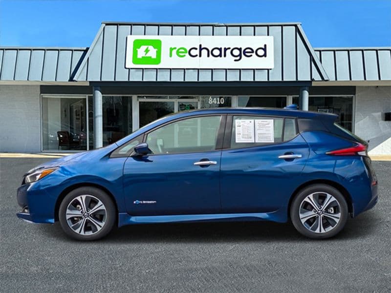 2019 Nissan LEAF view 8