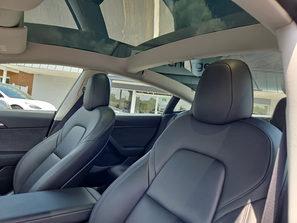 2022 Tesla Model 3 view 15