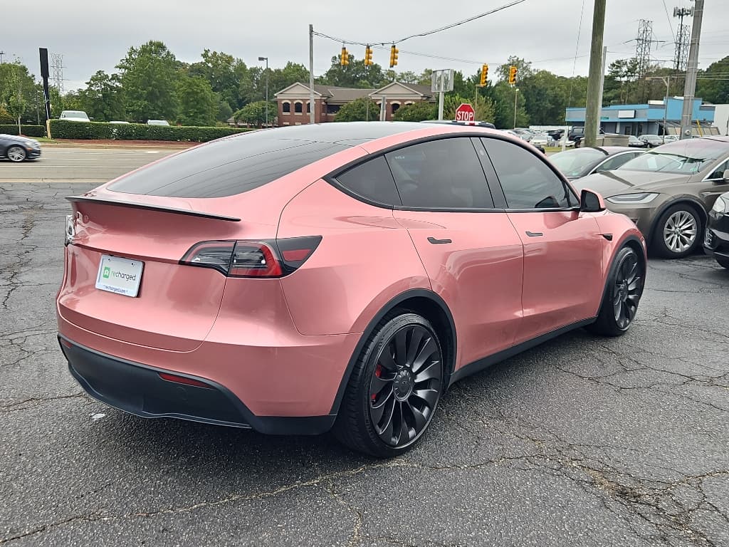 2022 Tesla Model Y view 3