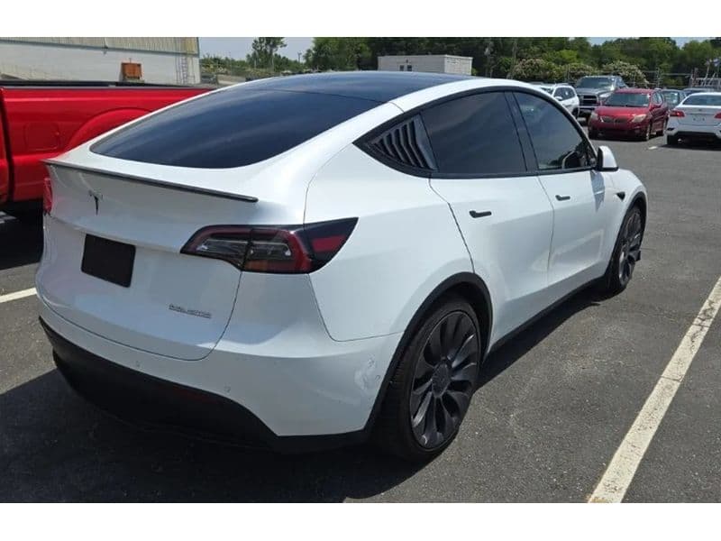 2022 Tesla Model Y view 3