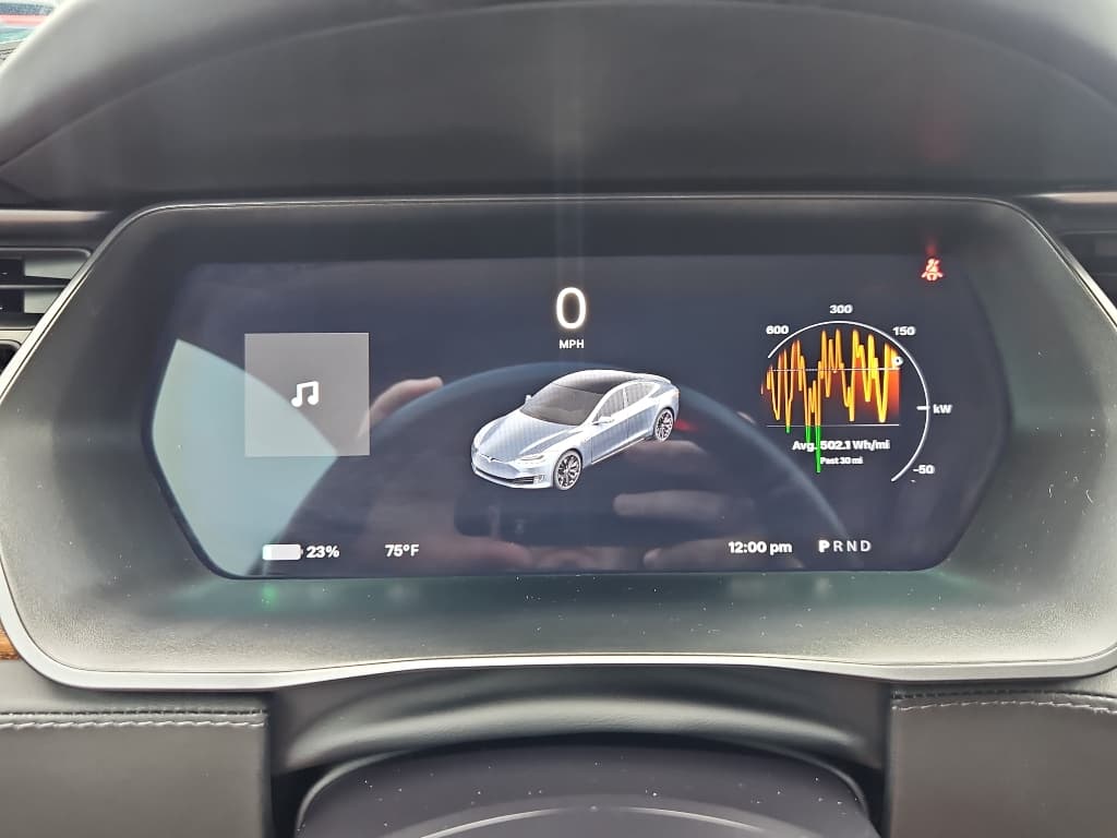 2019 Tesla Model S view 9
