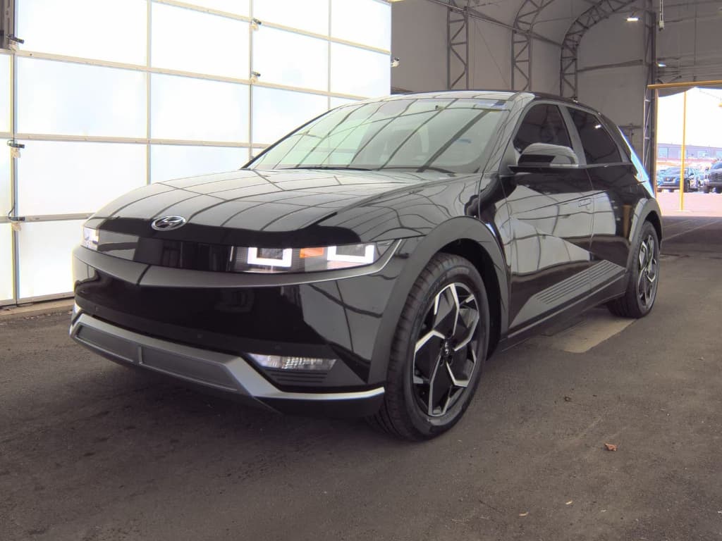 2024 Hyundai IONIQ 5 view 1