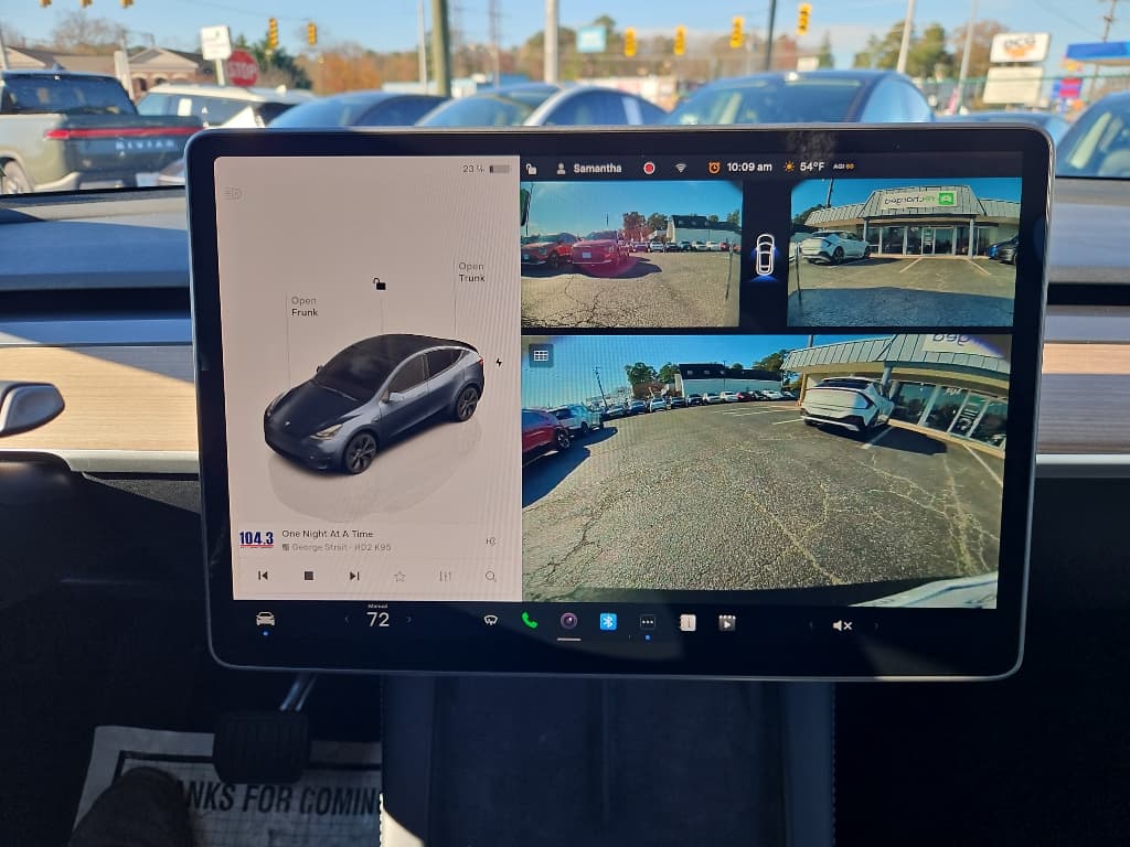2025 Tesla Model Y view 15
