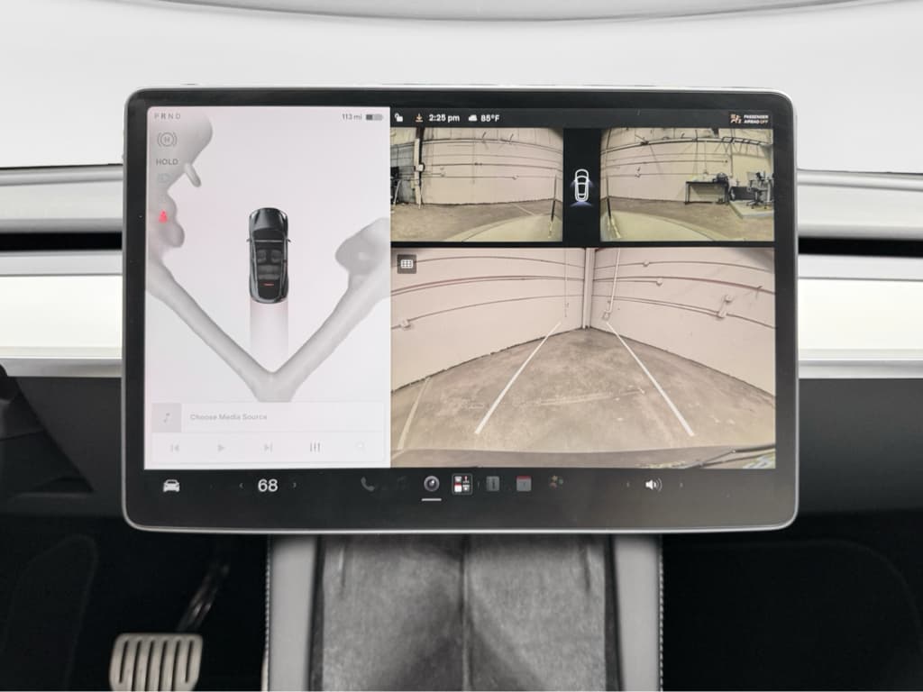 2025 Tesla Model Y view 14