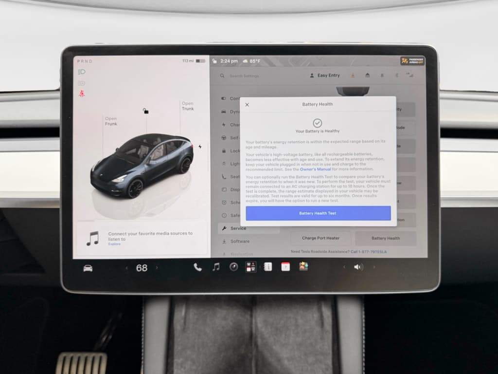 2025 Tesla Model Y view 13