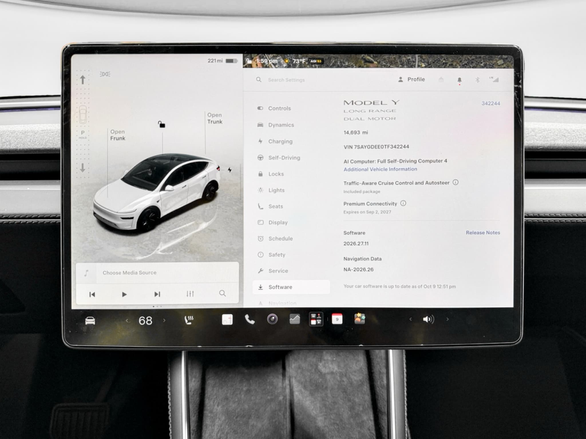 2026 Tesla Model Y view 10