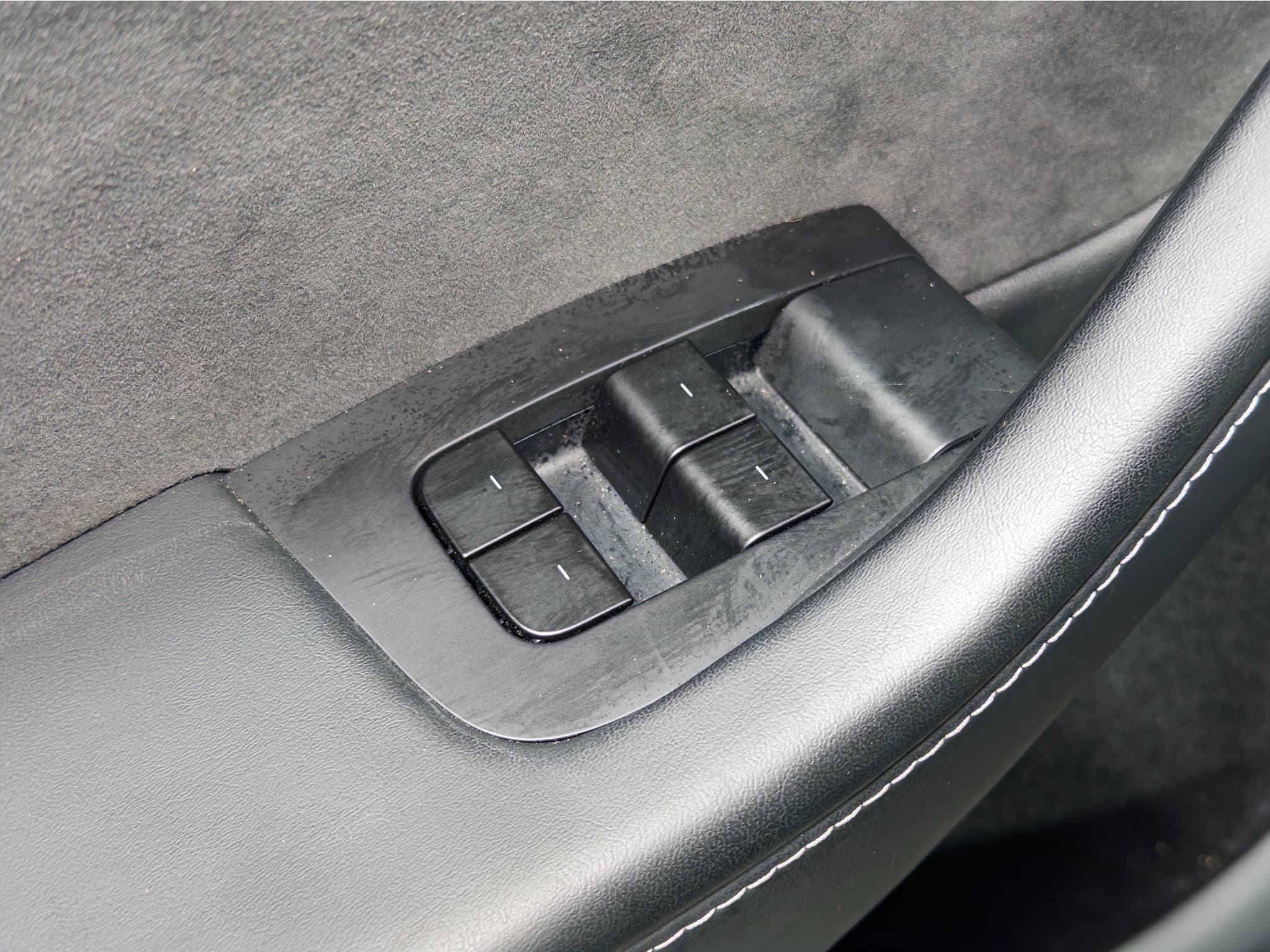 2025 Tesla Model Y view 8
