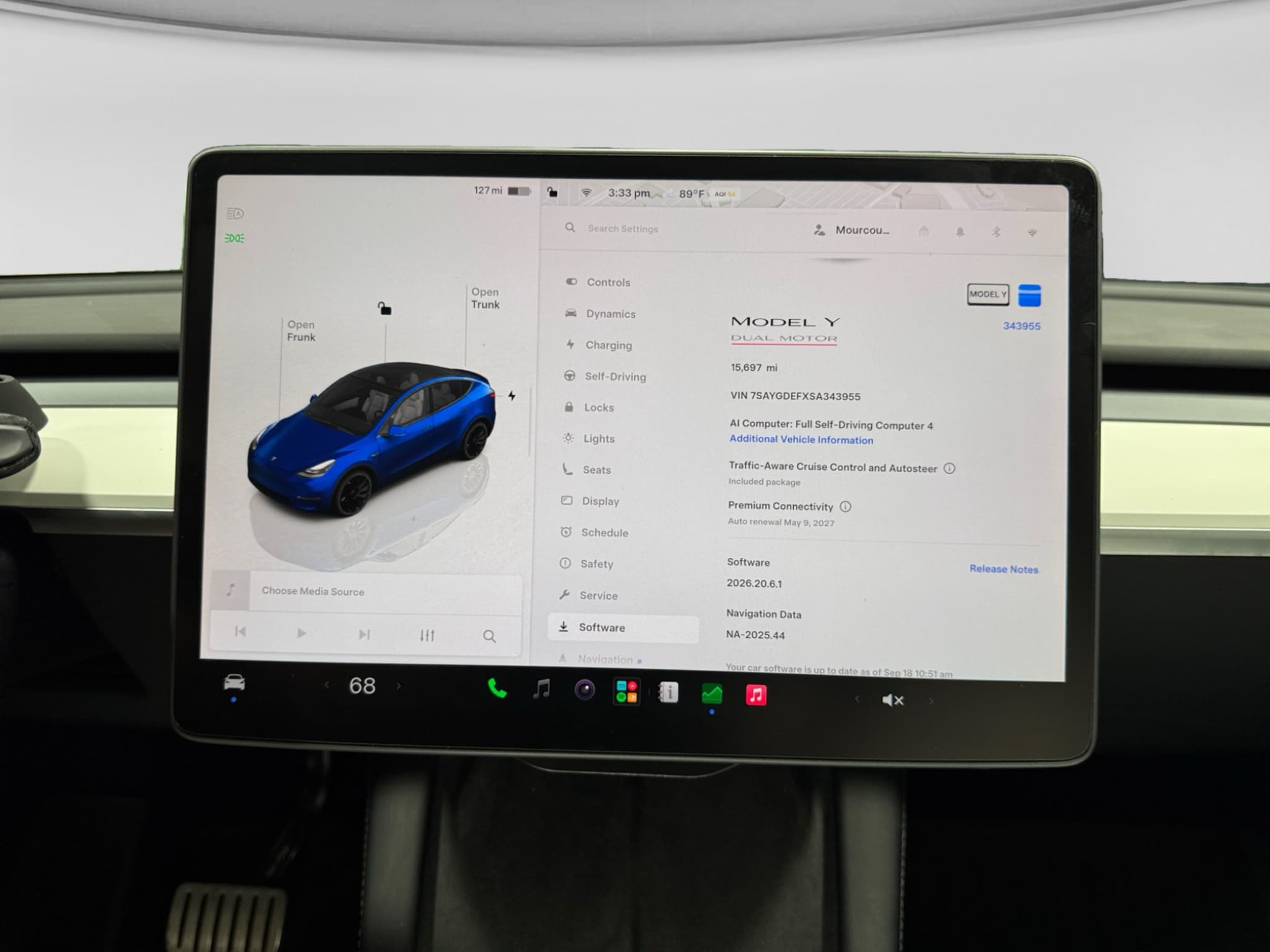 2025 Tesla Model Y view 12